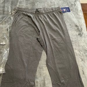 Champion women’s everyday cotton pants. New with tags